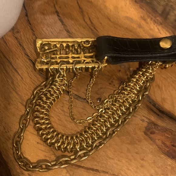 RARE 80’s FAHRENHEIT NEW YORK CONNIE BATES GOLD CHAINS AND CROC BELT - Picture 9 of 15